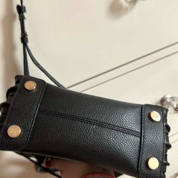 Gorgeous black medium Michael kors authentic bag! - Picture 2 of 7